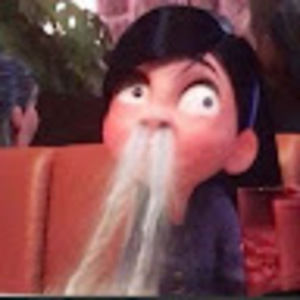 Meet your Posher, Abi